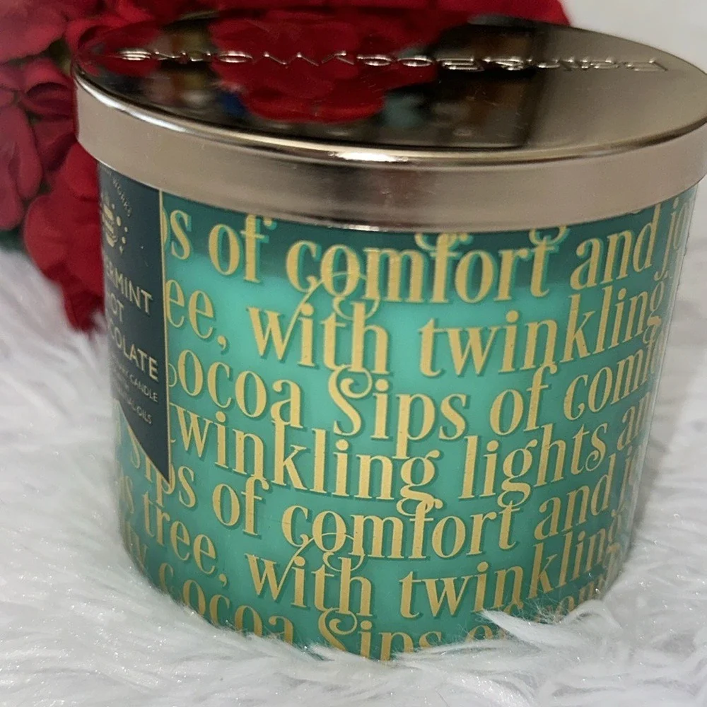 Bath & Body Works Peppermint Hot Chocolate 3-Wick Scented Candle 14.5 oz New